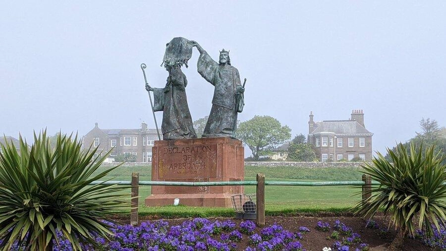 DECLARATION OF ARBROATH MONUMENT (2025) All You Need to Know BEFORE You Go  (with Photos) - Tripadvisor